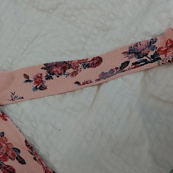Zara Floral Turtleneck/Barbie core/Sz S/Pink/Cropped/Sexy - Picture 4 of 7